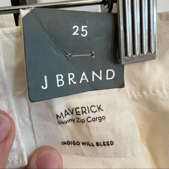 J brand maverick cargo jeans in white utility skinny - Picture 8 of 10
